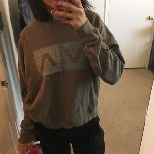 RVCA HOODIE